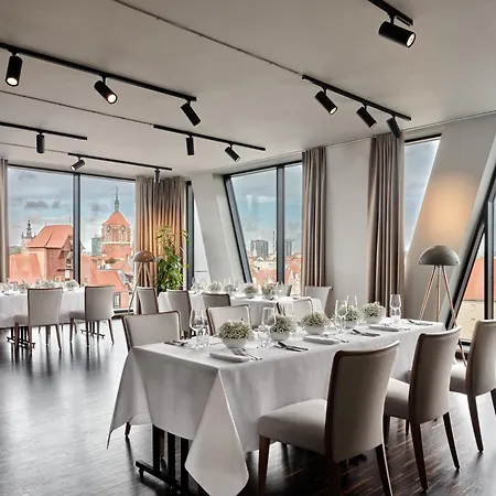- Centre By Ihg Hotel Gdańsk