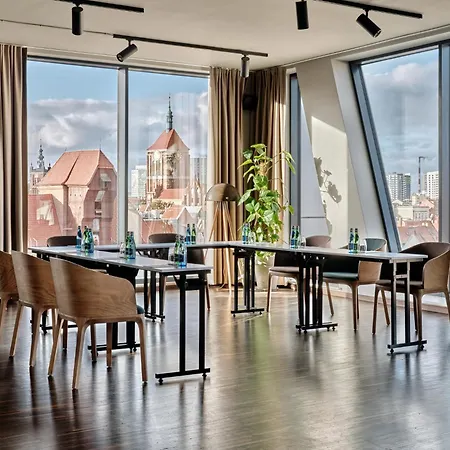 Hotel - Centre By Ihg 4*