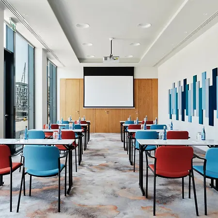 - Centre By Ihg מלון גדנסק