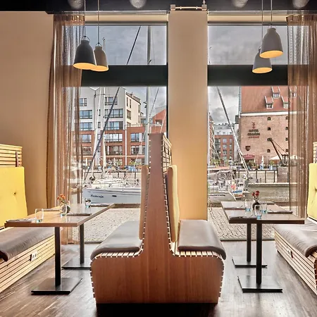 - Centre By Ihg Gdańsk