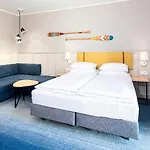 Hotel - Centre By Ihg 4*