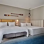 Hotel - Centre By Ihg 4*