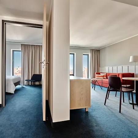 - Centre By Ihg 4* Γκντανσκ