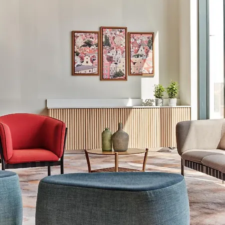 Hotel - Centre By Ihg