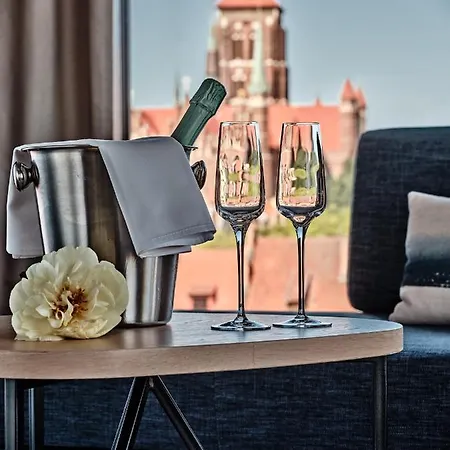 Hotel - Centre By Ihg 4*