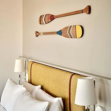 - Centre By Ihg 4*