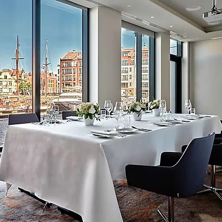 - Centre By Ihg 4*