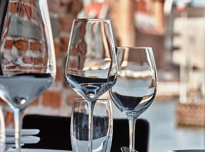 Hotel - Centre By Ihg