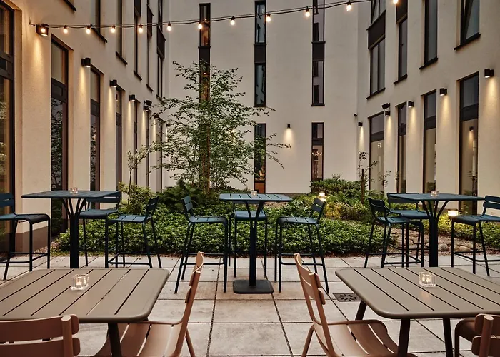 Hotel - Centre By Ihg