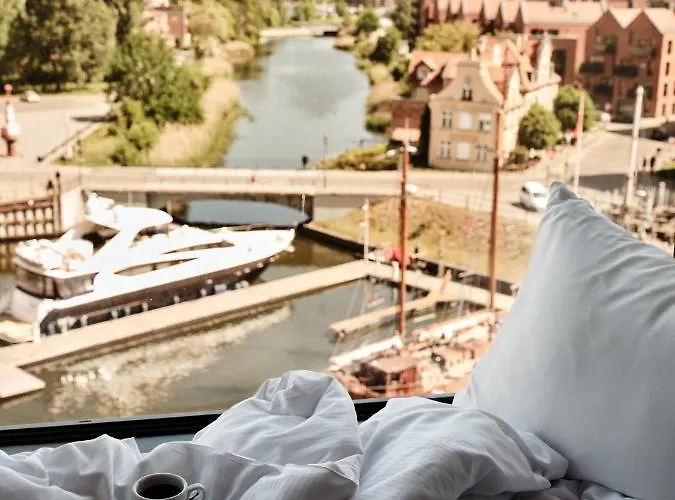 - Centre By Ihg Отель Гданьск