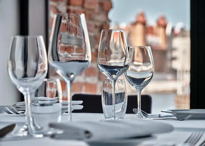 - Centre By Ihg Hotel Gdańsk